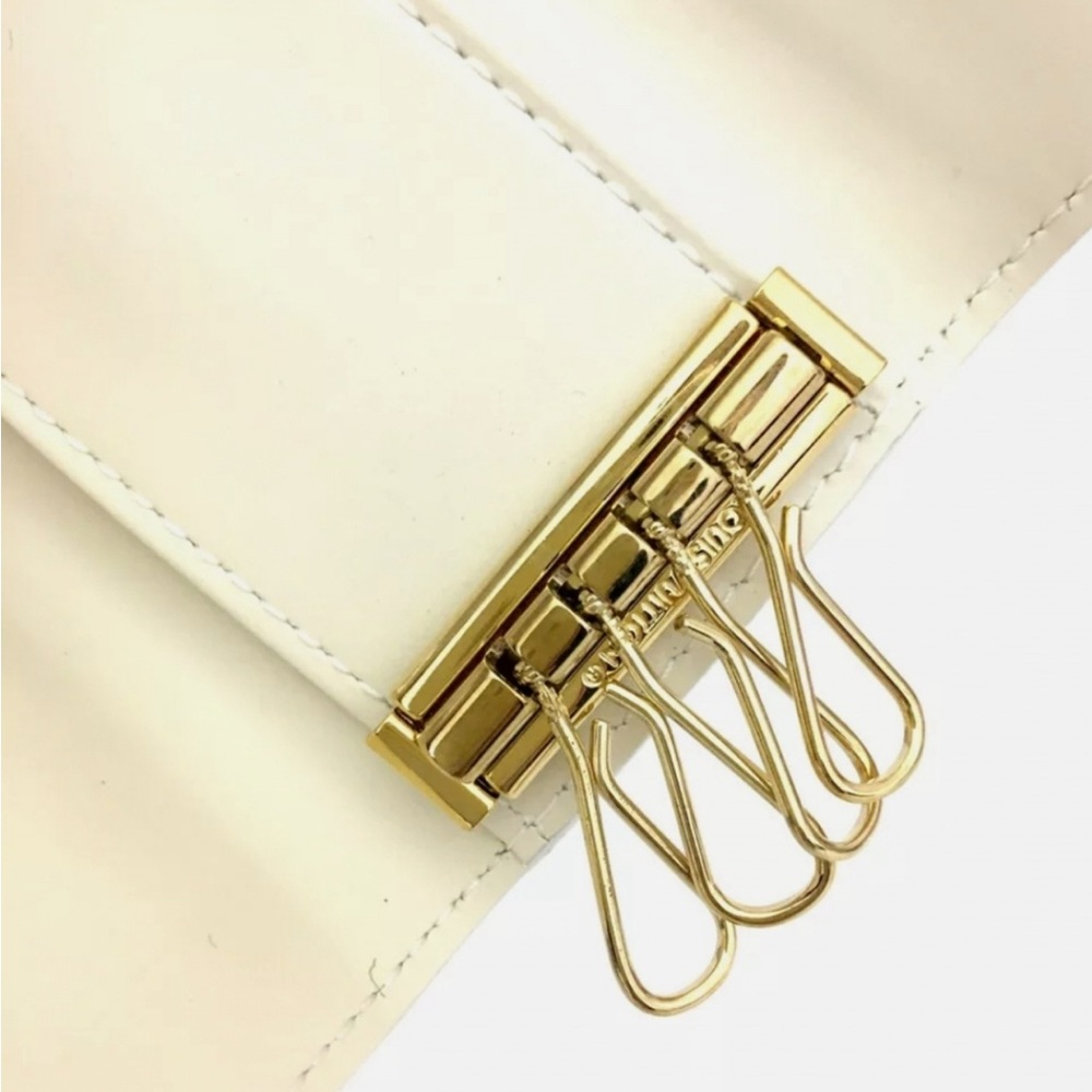 Louis Vuitton White Leather Card Holder - Picture 4 of 7